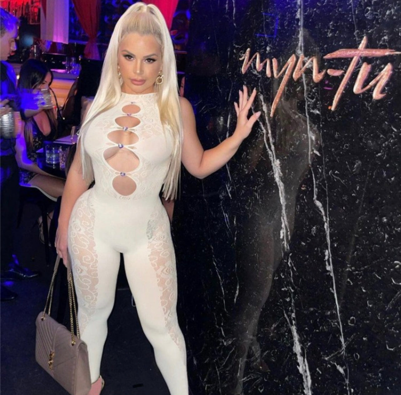 Elastically perfect bodysuit