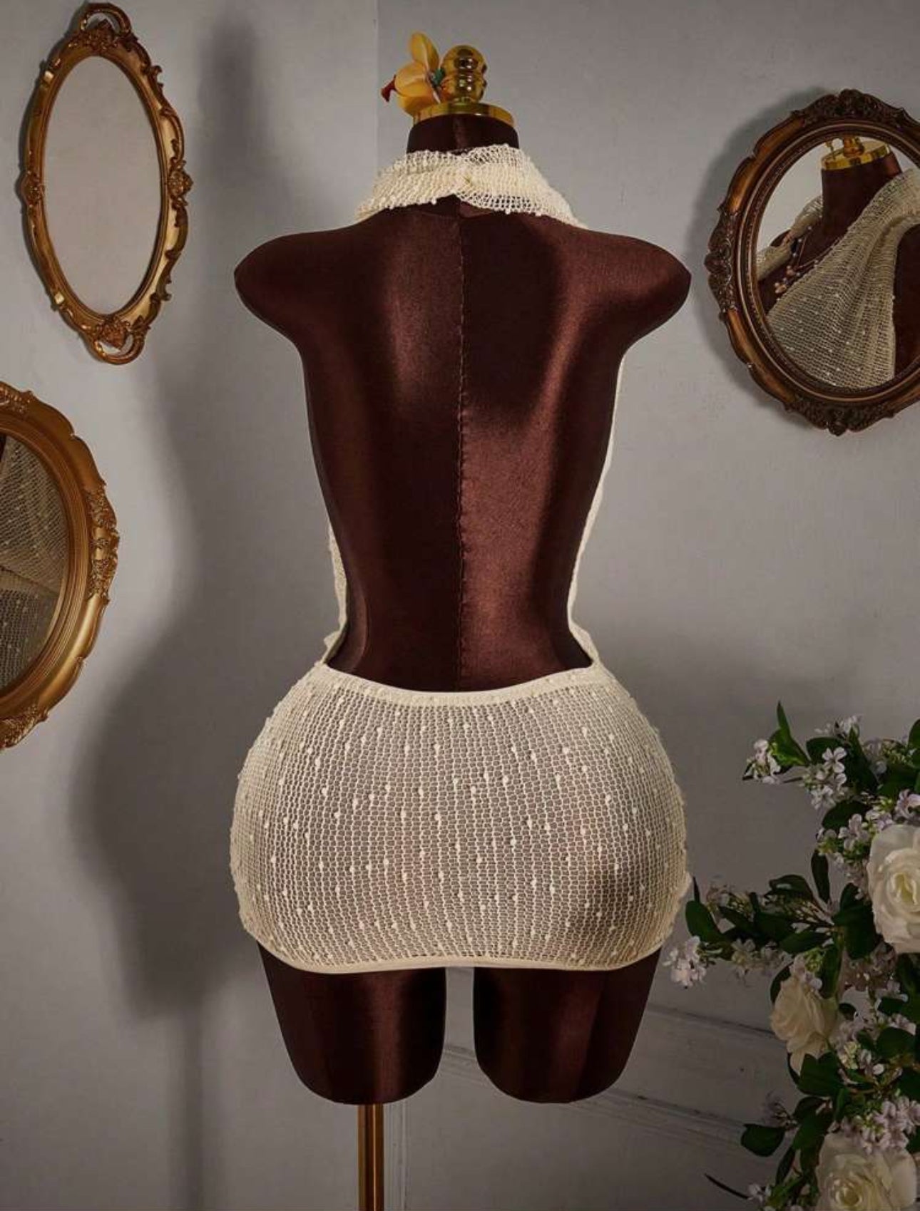 Soft Temptation Halter Mini